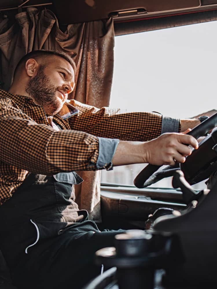 trucker driving while talking on the phone